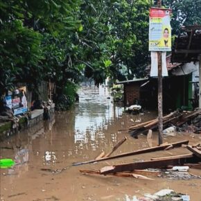 Banjir Bandang_alineaku