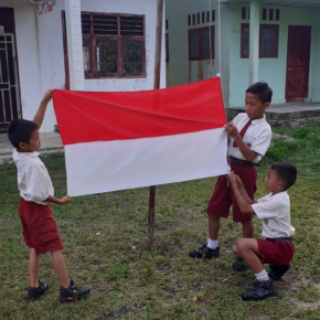 Bahasa, Literasi, dan Pendidikan Indonesia_alineaku