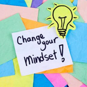 Inilah-mindset-saya-tentang-saya_alineaku.jpg