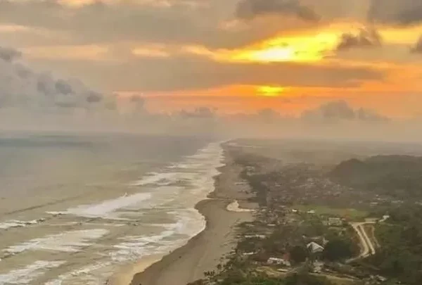 Lepas senja_alineaku