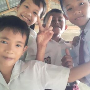 Anak-anak adalah Teman Terbaik_alineaku