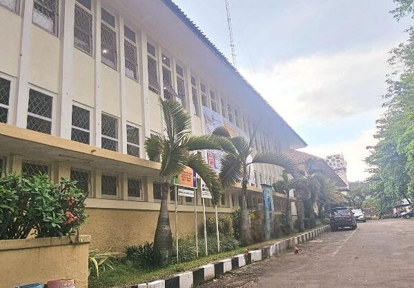 PELANGI LEMBAYUNG DI MASA REMAJA_alineaku