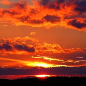 Senja Tanpa Cahaya_alineaku